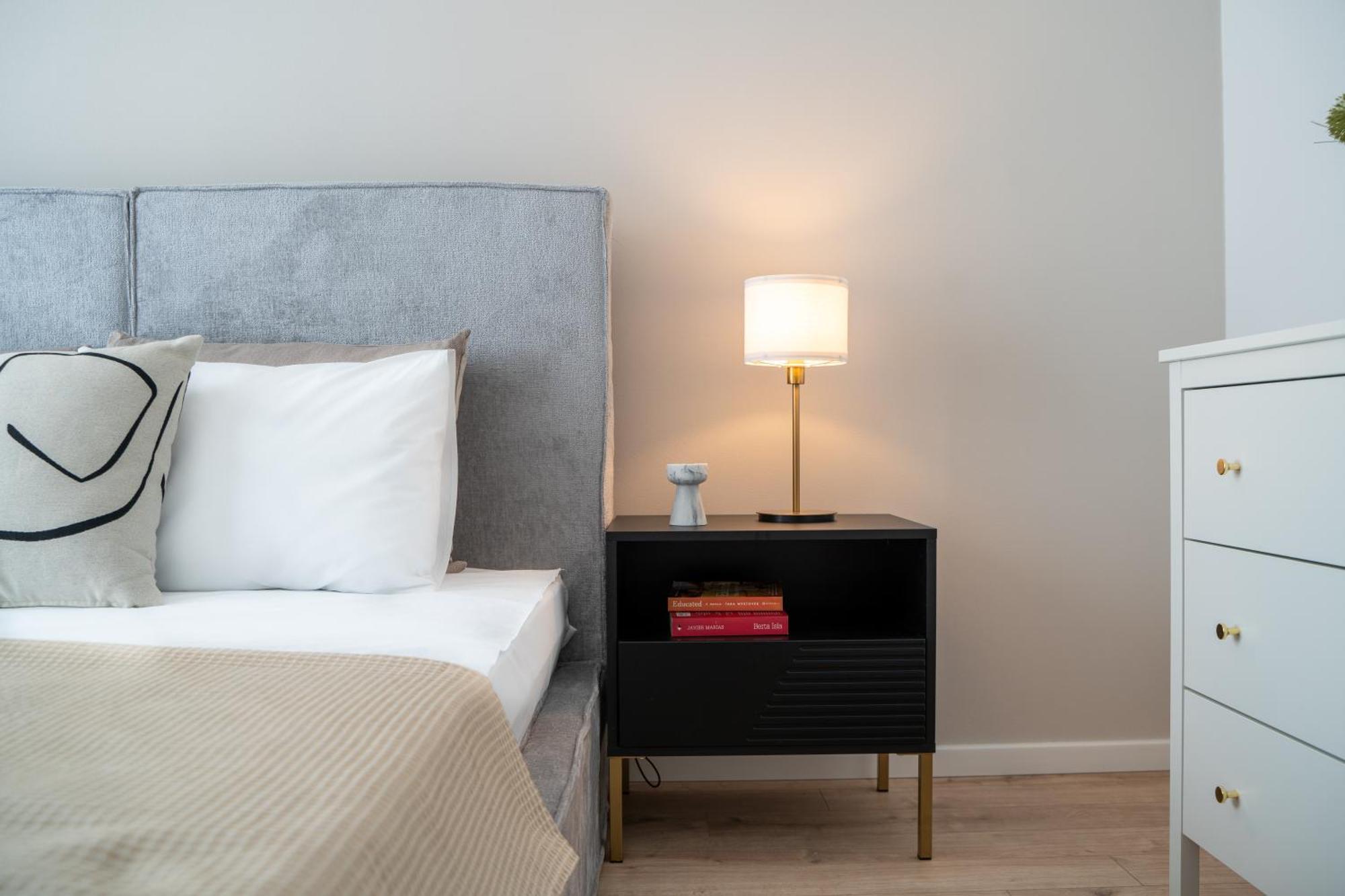 Cityscape Aparthotel- Modern & Premium Apartments *