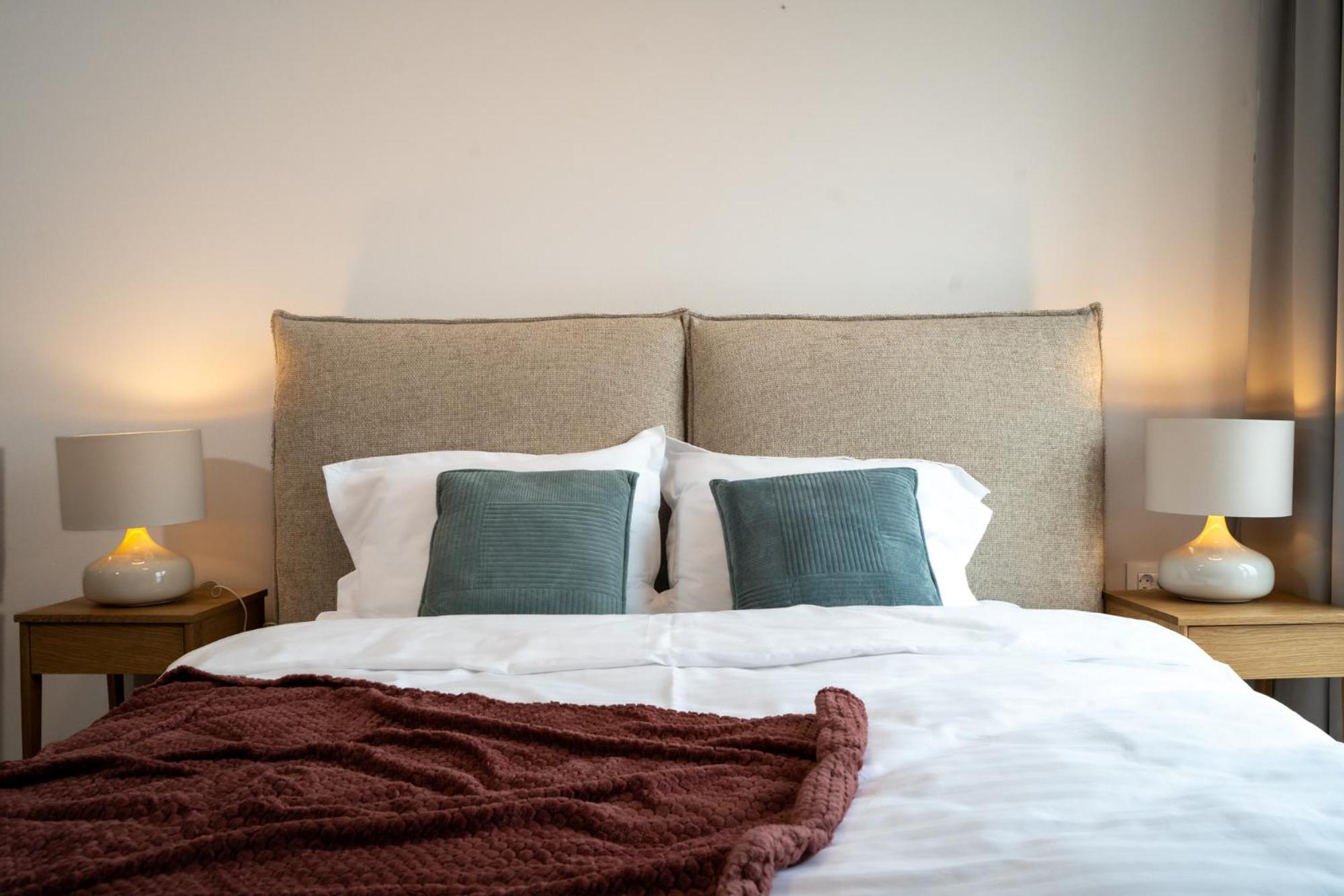 Cityscape Aparthotel- Modern & Premium Apartments *